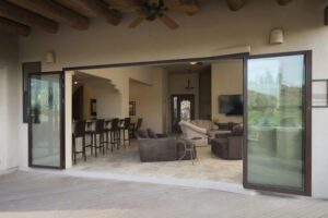 catalina foothills homes with indoor/outdoor living space