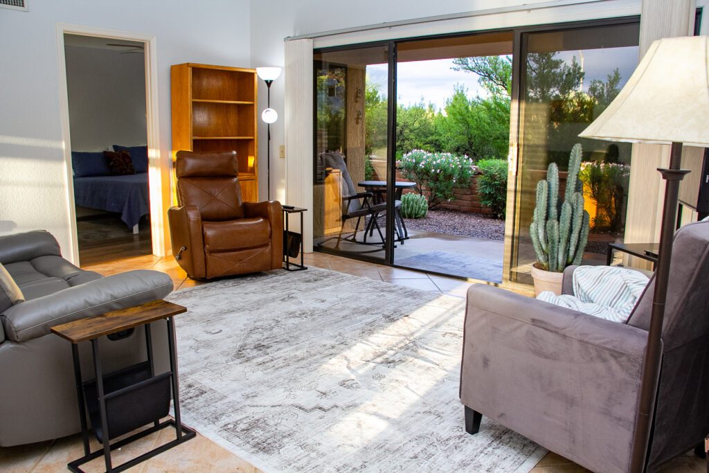 Green Tree DRive oro valley az living area
